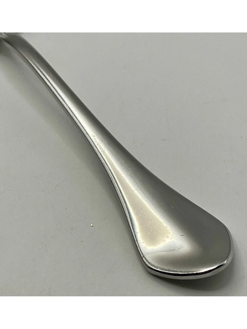1- Oneida USA CAPELLO Stainless Dinner Fork ~ 7.5”